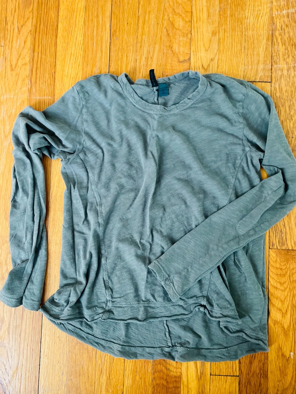 Anthropologie Left of Centre Long Sleeve Tee, EUC